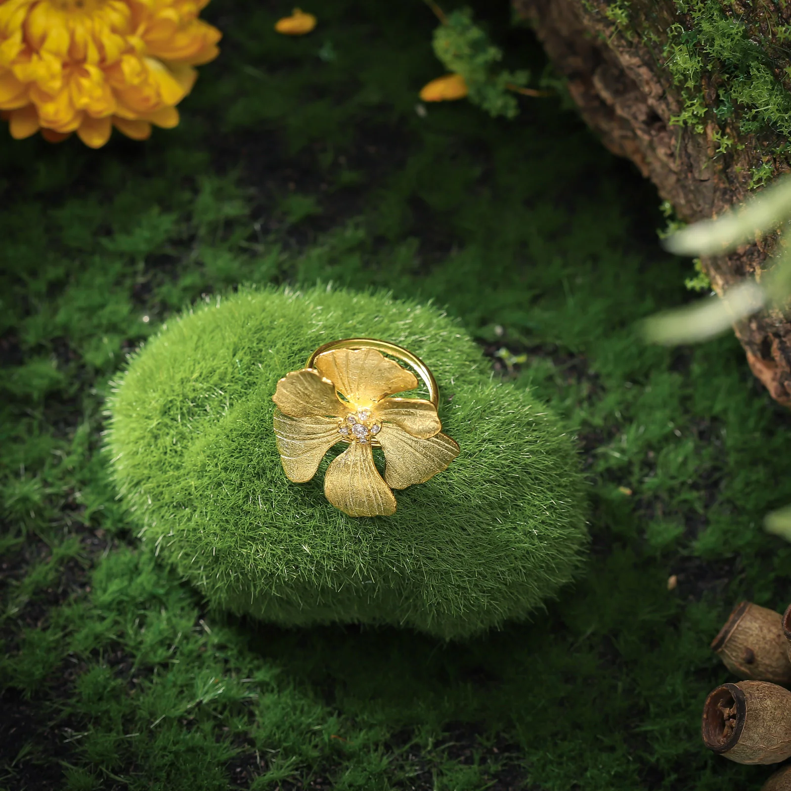 Elegant Blossom Adjustable Ring