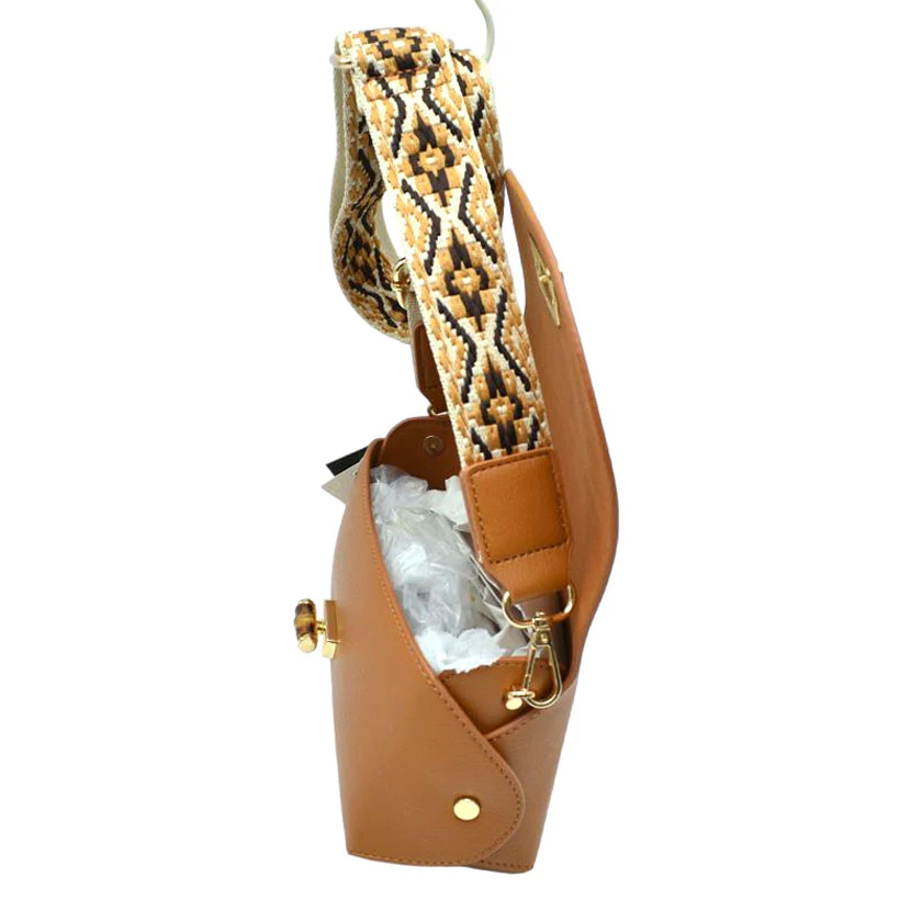 Chic Crossbody Bag With Patterned Strap