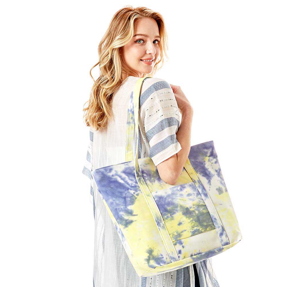 Stylish Blue Tie-Dye Tote Bag