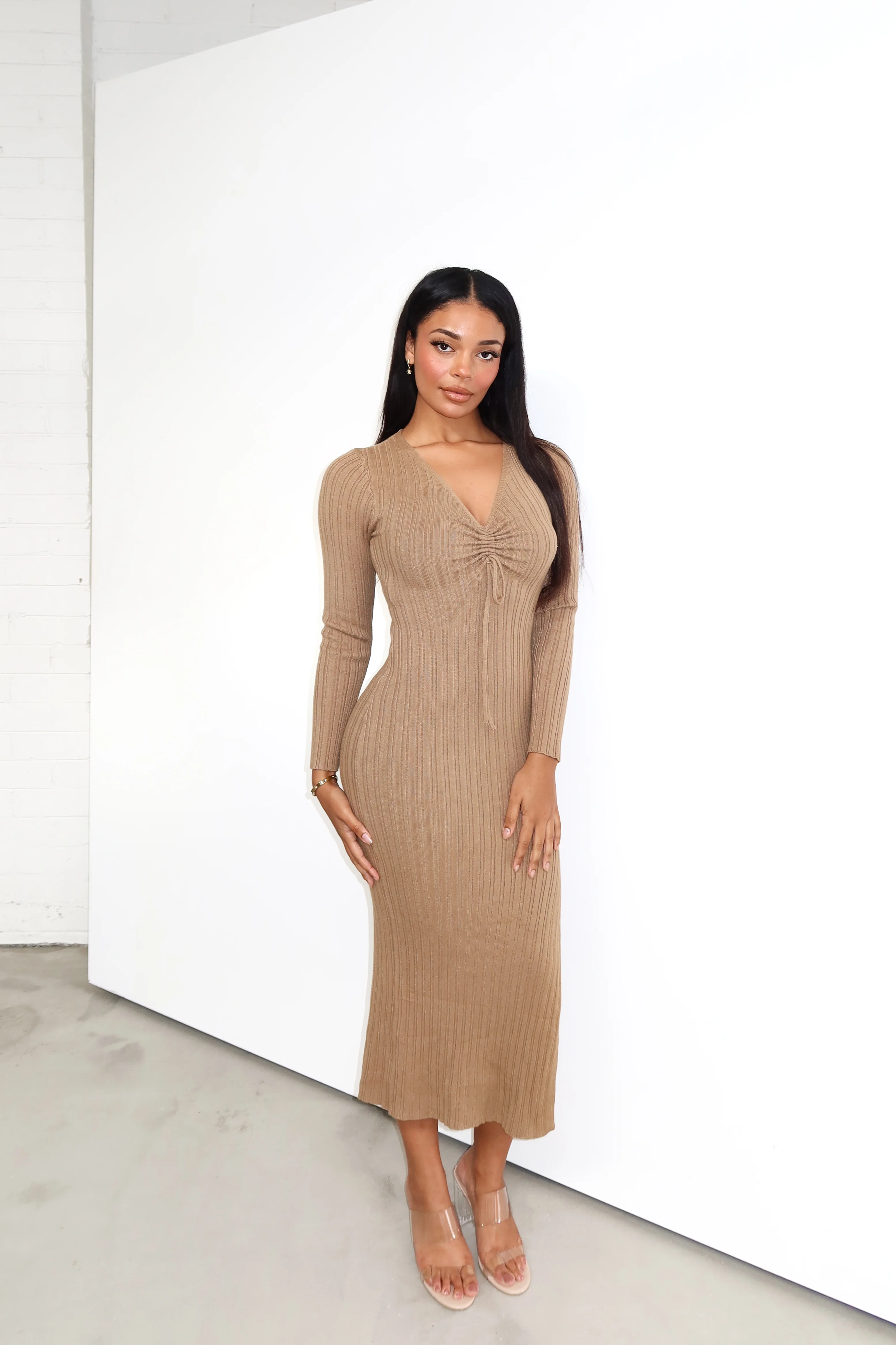 Elegant Knit Midi Dress